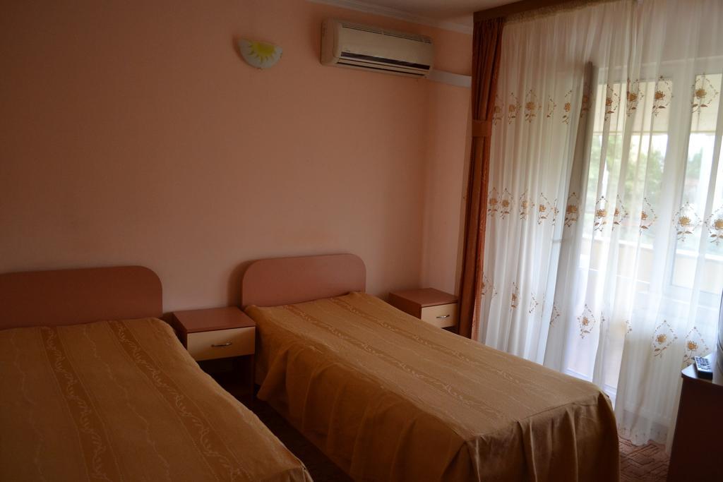 Pension Coral Baia Mare Chambre photo